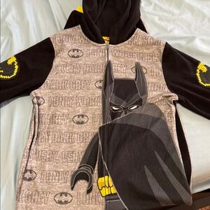🎁 5 for $15🎁 Lego Batman Superhero Hoodie one piece Pajamas - size 8